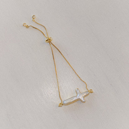 Sun Blessed Freshwater pearl Bracelet