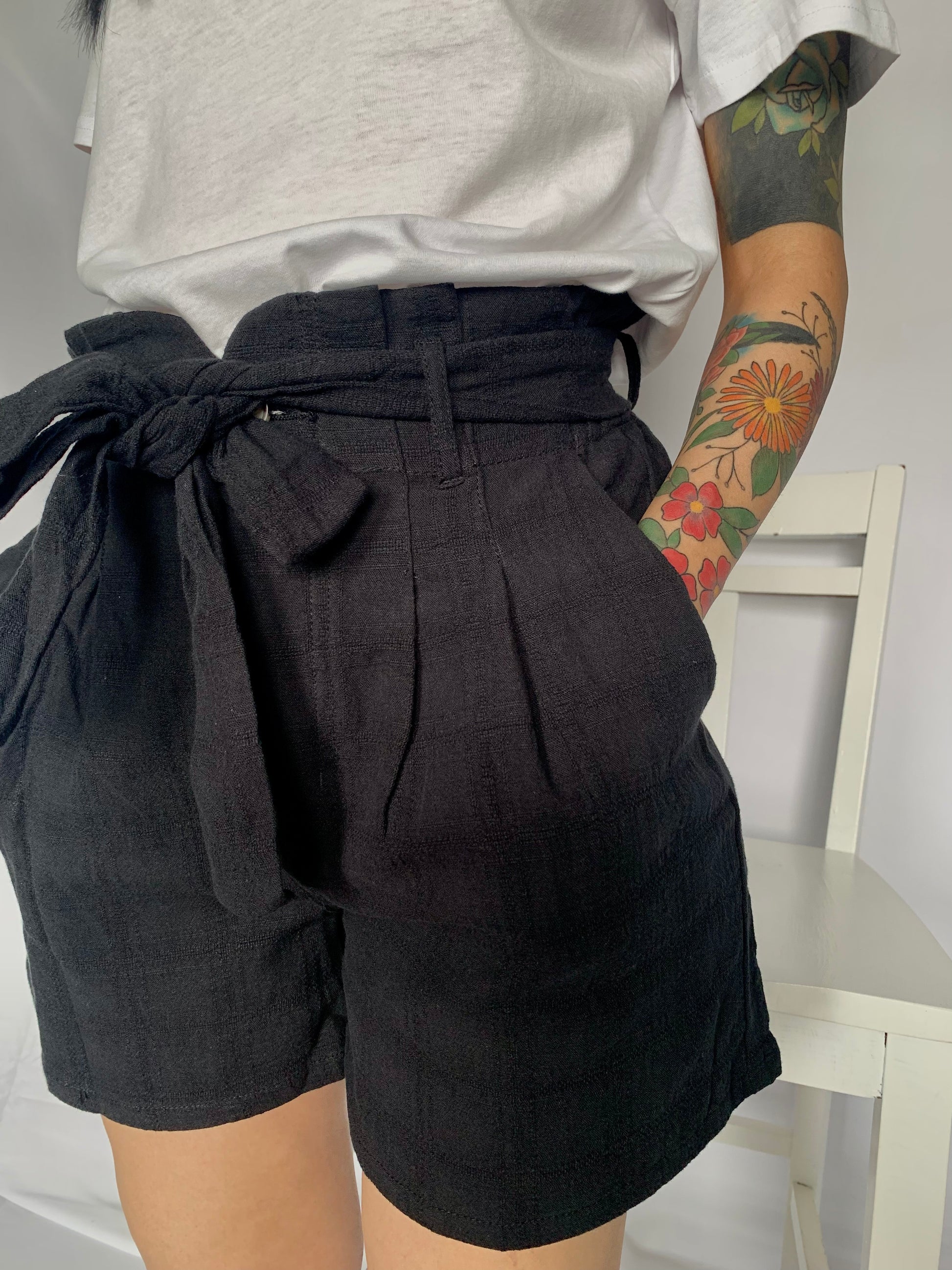 Cotton paper bag shorts 